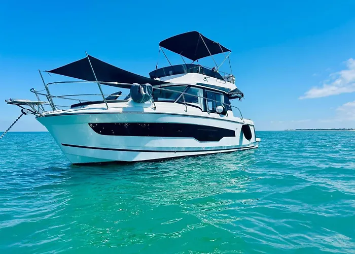 Bateau-hôtel Vedette Myla Merry Fisher 10,95 Fly *